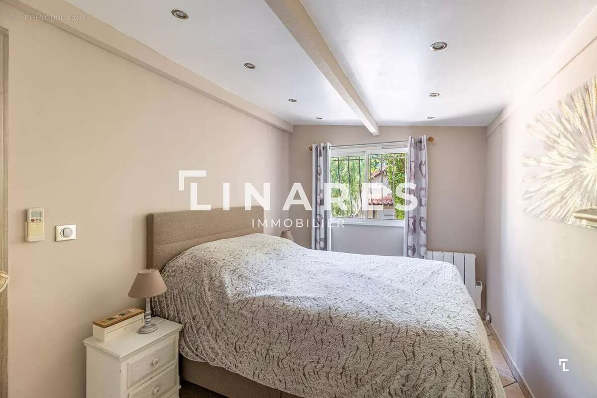 L'ÉCRIN DE LA TREILLE - Villa T4 de 85m² - Garage de 32m² - Terrain de 307m² - 13011 LA TREILLE - photo 6