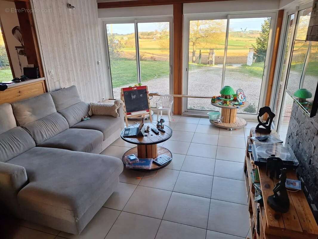 Maison en ossature bois avec vue, au calme et proche des commodités - photo 5