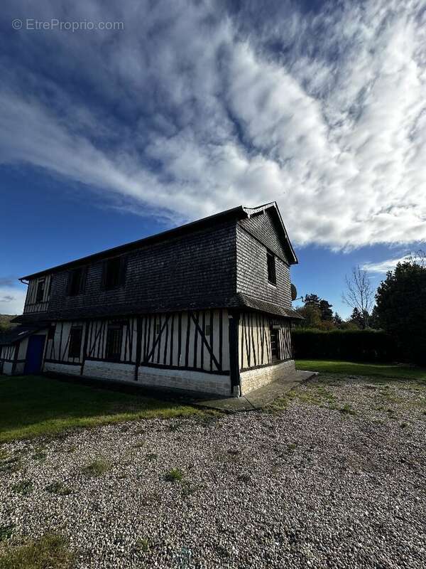 Maison à CONDE-SUR-RISLE