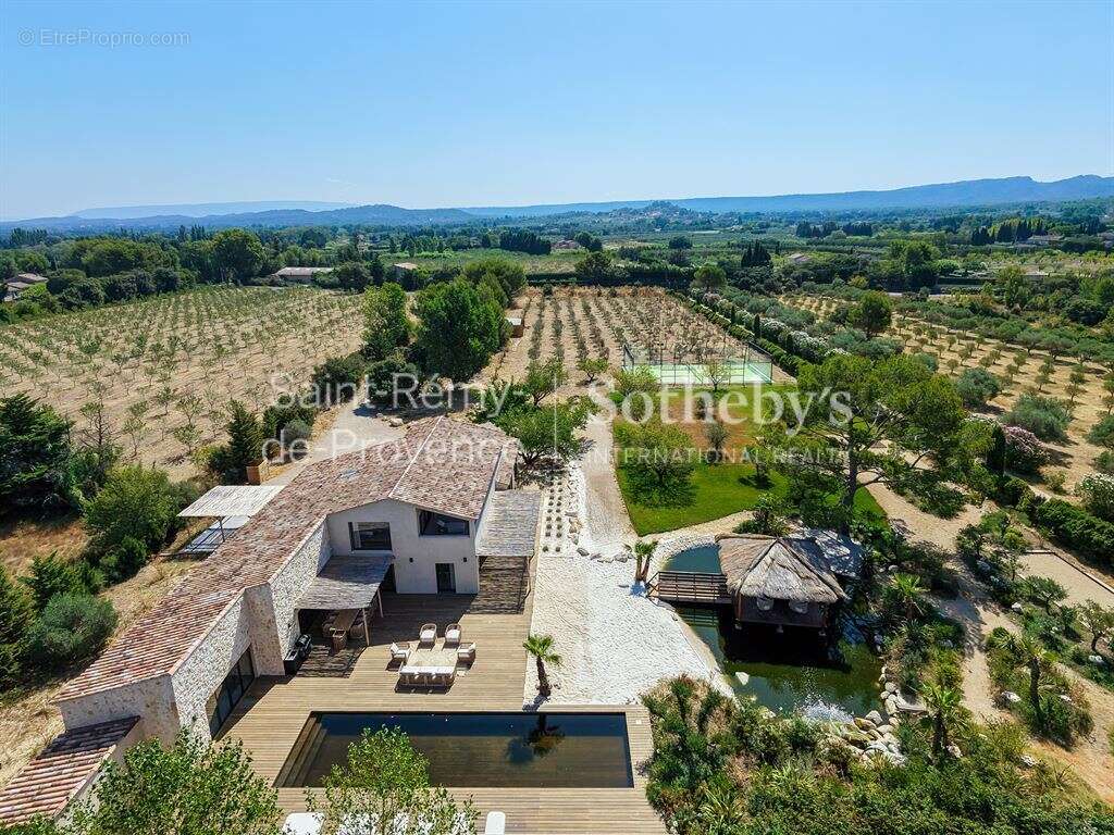 Villa contemporaine parfaitement équipée, vue Alpilles et emplacement privilégié - photo 4