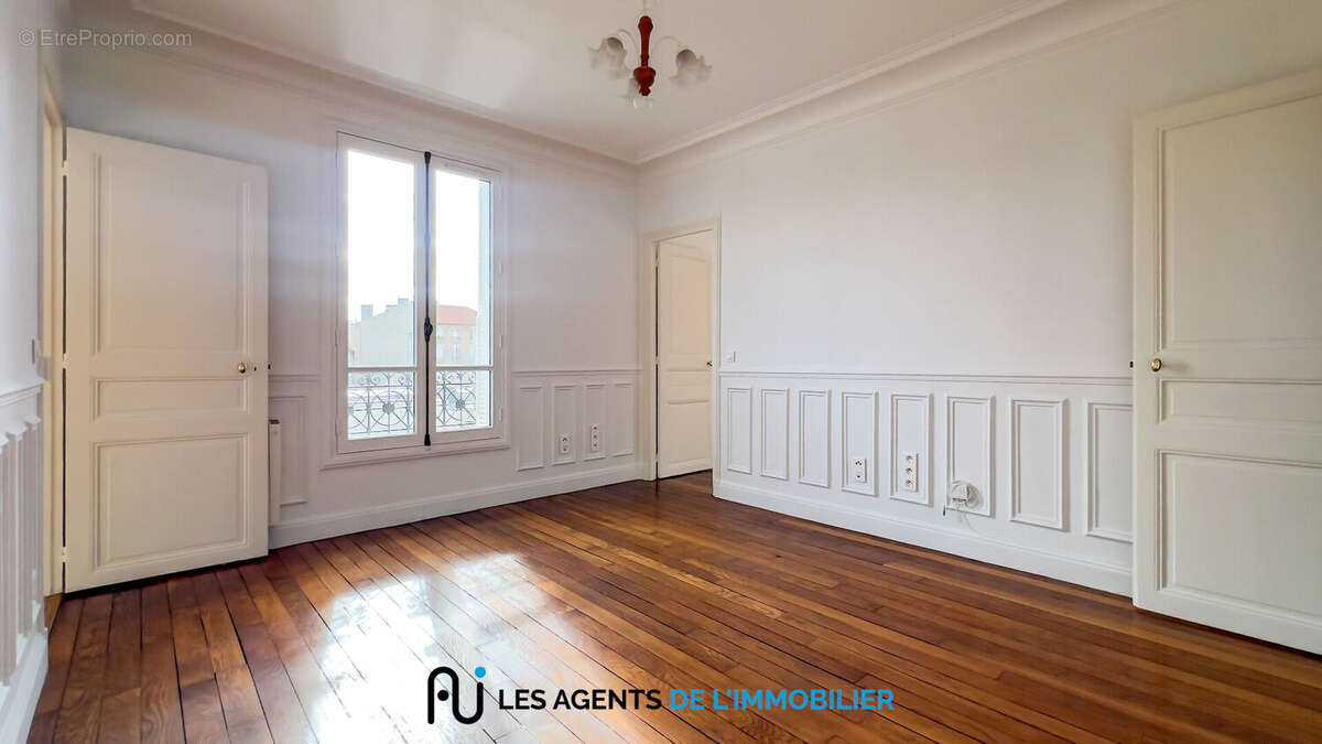 Appartement à NANTERRE