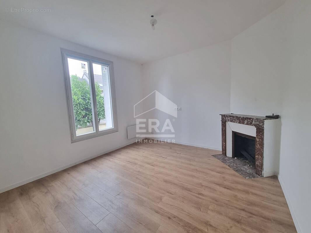 Maison à NEUILLY-SUR-MARNE