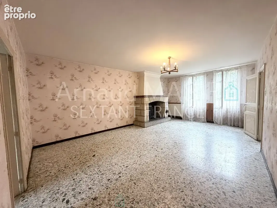 Maison beaux volumes, 191m² hab, 5 ch, garage, grand jardin acces riviere - photo 7