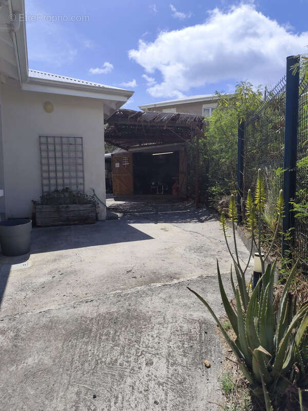 Maison à BOUILLANTE