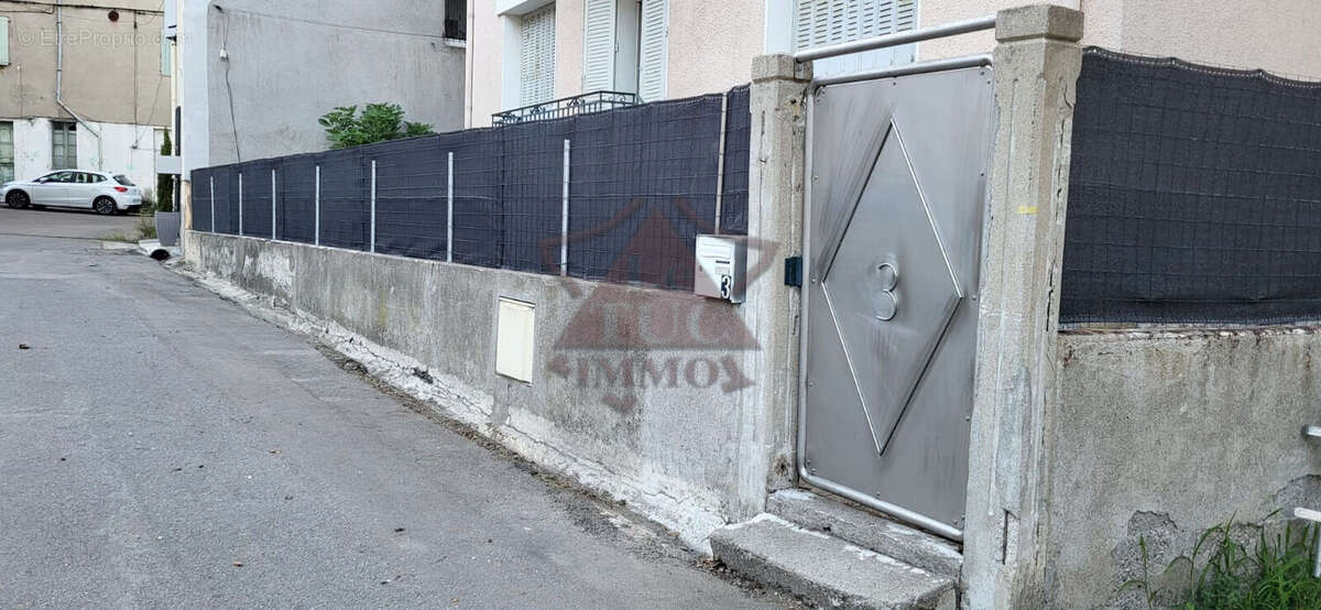 Maison à MOLIERES-SUR-CEZE