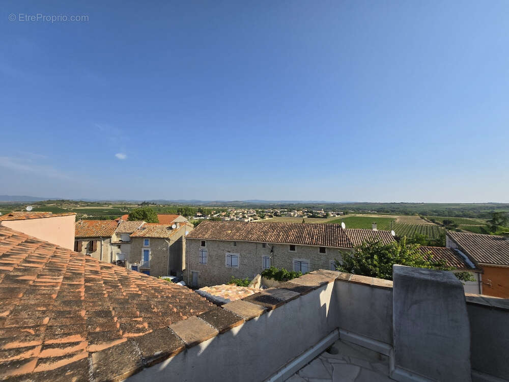 Appartement à ABEILHAN