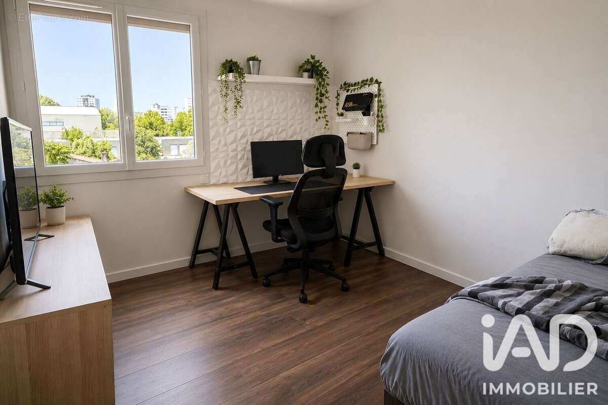 Appartement 82 m² à La Seyne-Sur-Mer  - photo 5