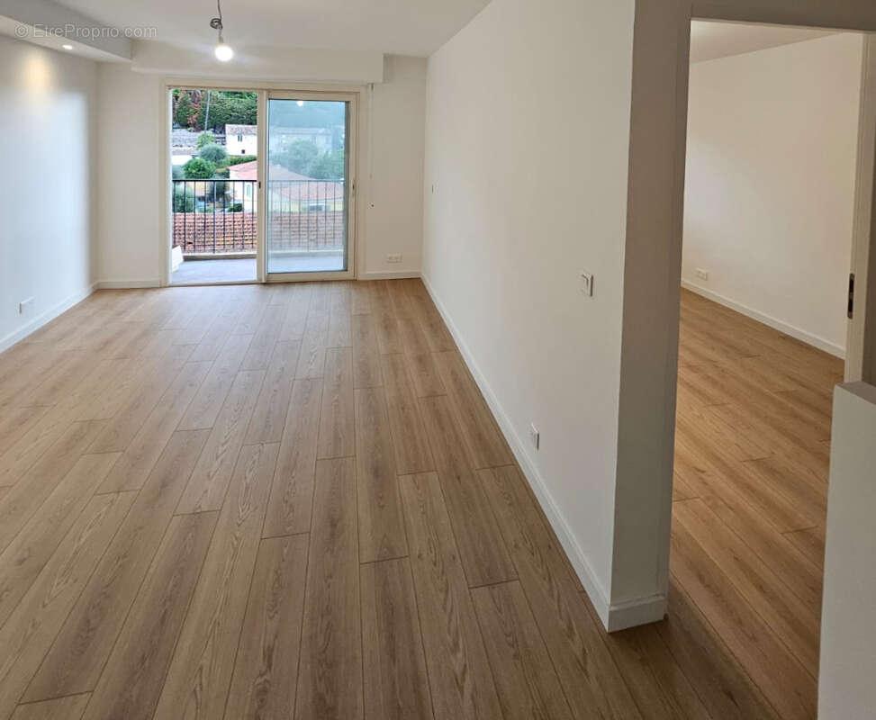 Appartement à CAGNES-SUR-MER