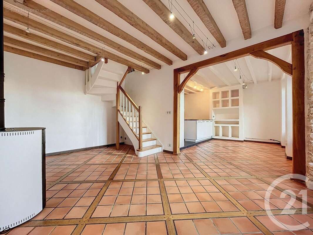 Maison à SOGNOLLES-EN-MONTOIS