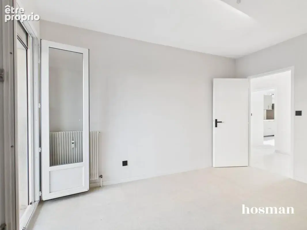 Appartement 3 pièces de 77 m² -entièrement rénové et climatisé- deux balcons- Avenue Victor Hugo, Tassin-la-Demi-Lune - photo 8