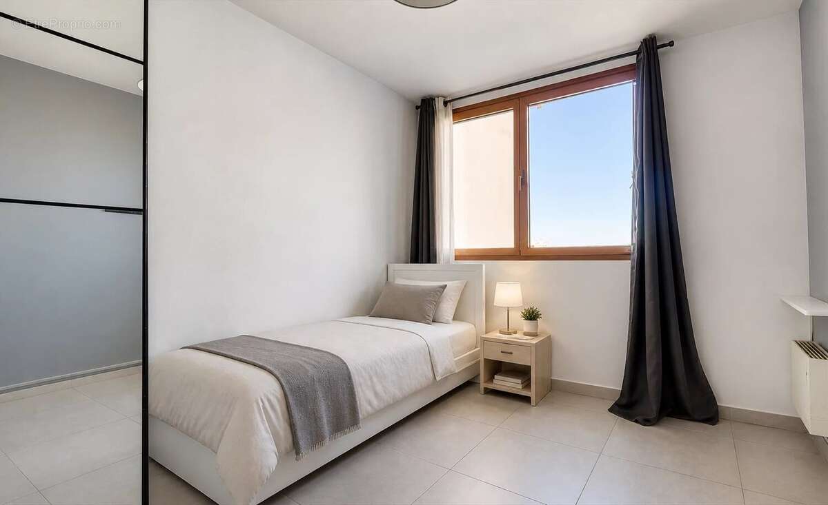 Appartement à LES LILAS