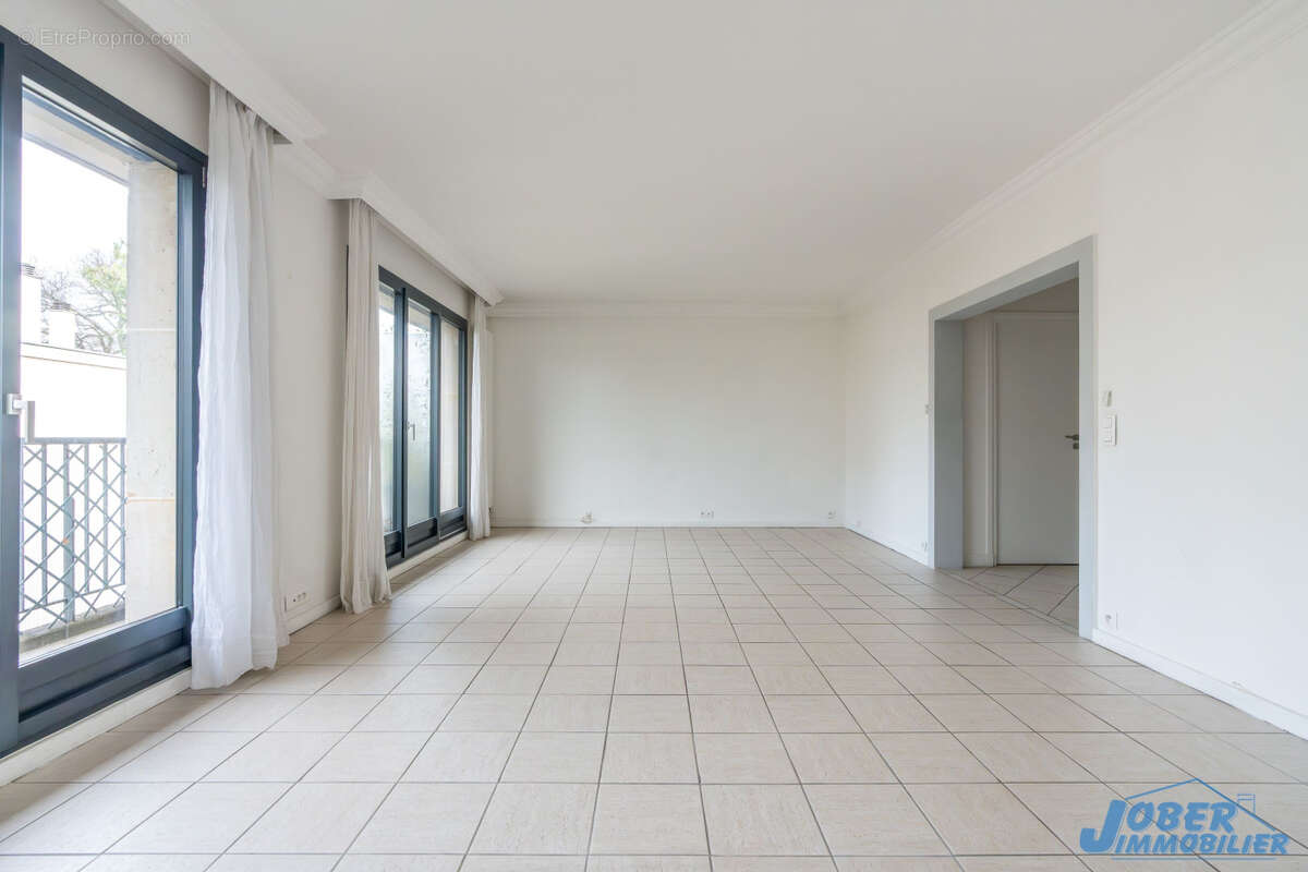 Appartement à NOGENT-SUR-MARNE
