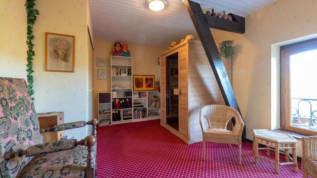 Maison à PUY-L&#039;EVEQUE