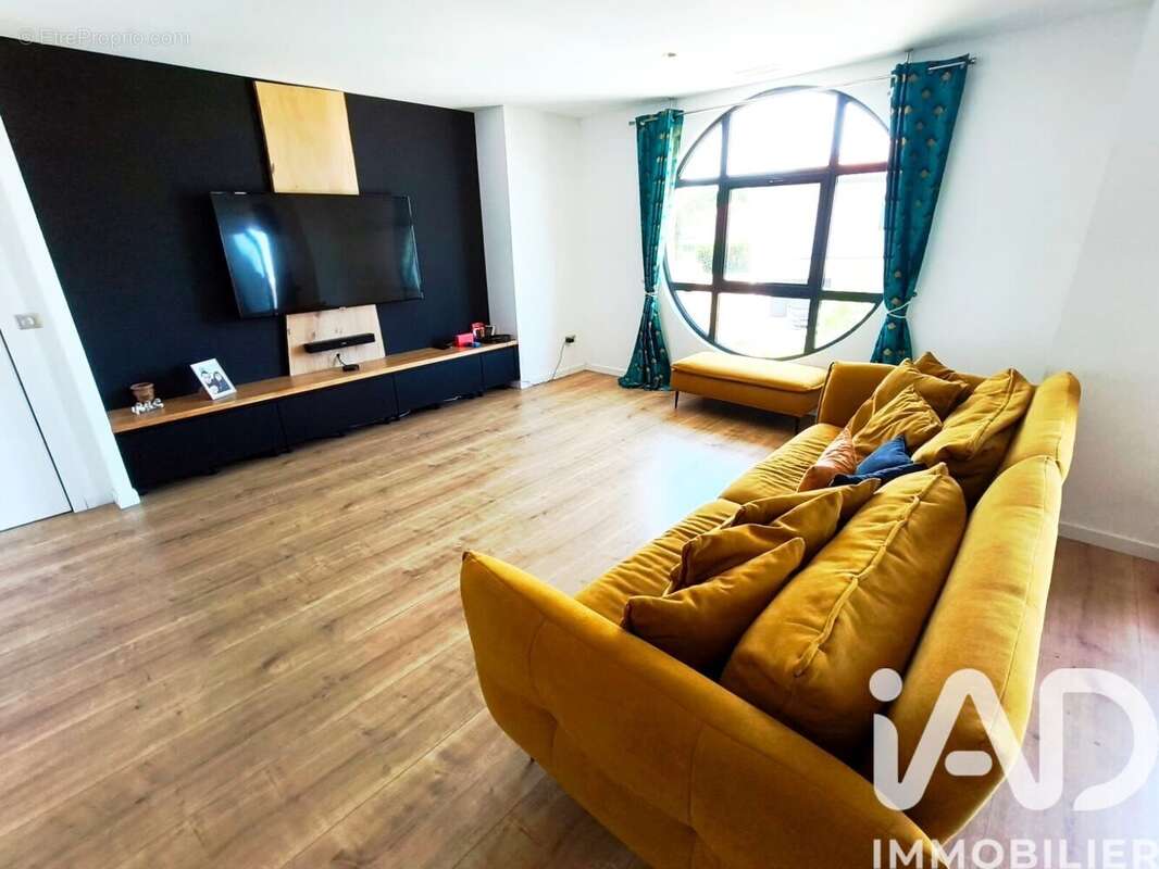 Maison 162 m² à Sainte-Marie  - photo 9