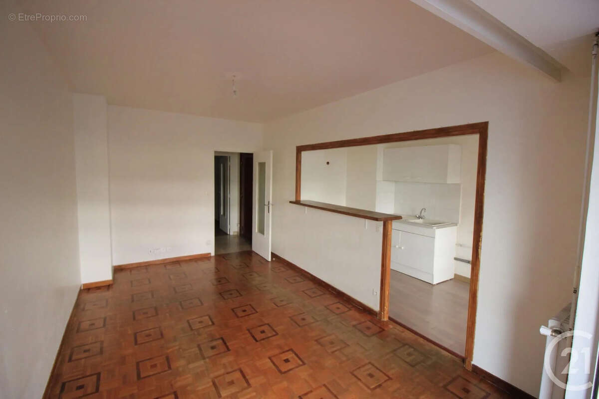 Appartement 44 m² à Marseille-4e  - photo 2