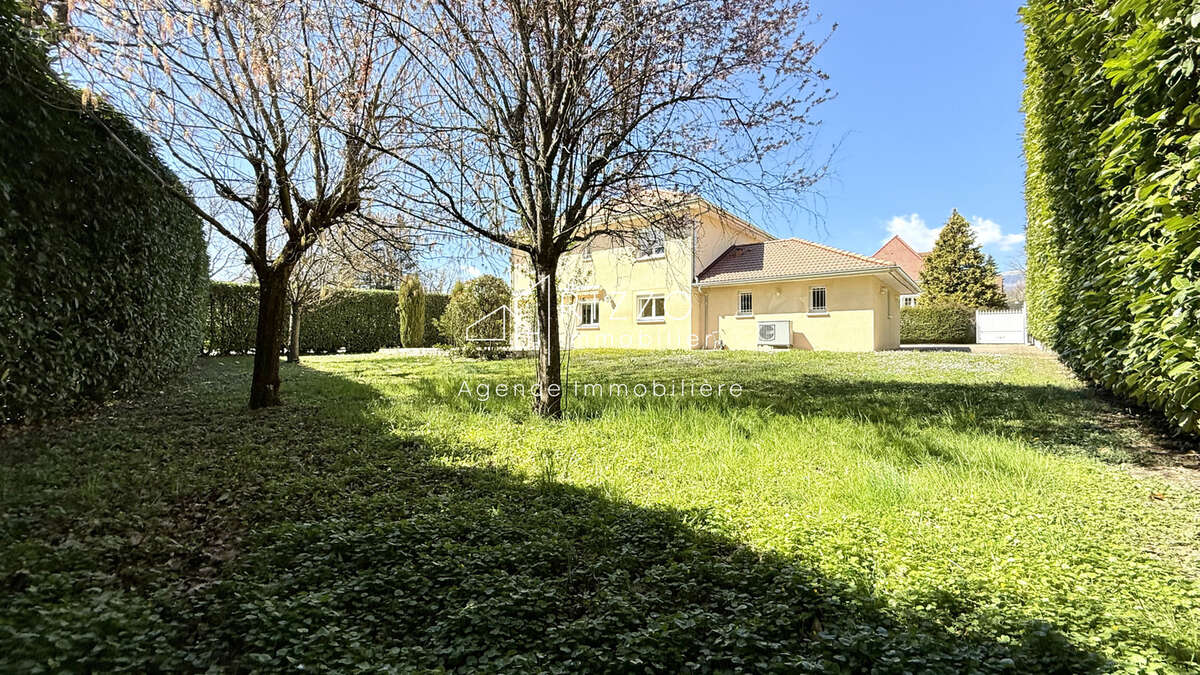 Maison familiale au calme à Prévessin - photo 17
