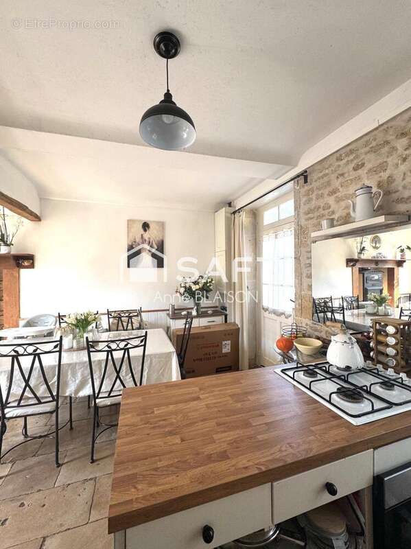 Maison 128 m² à Reviers  - photo 8