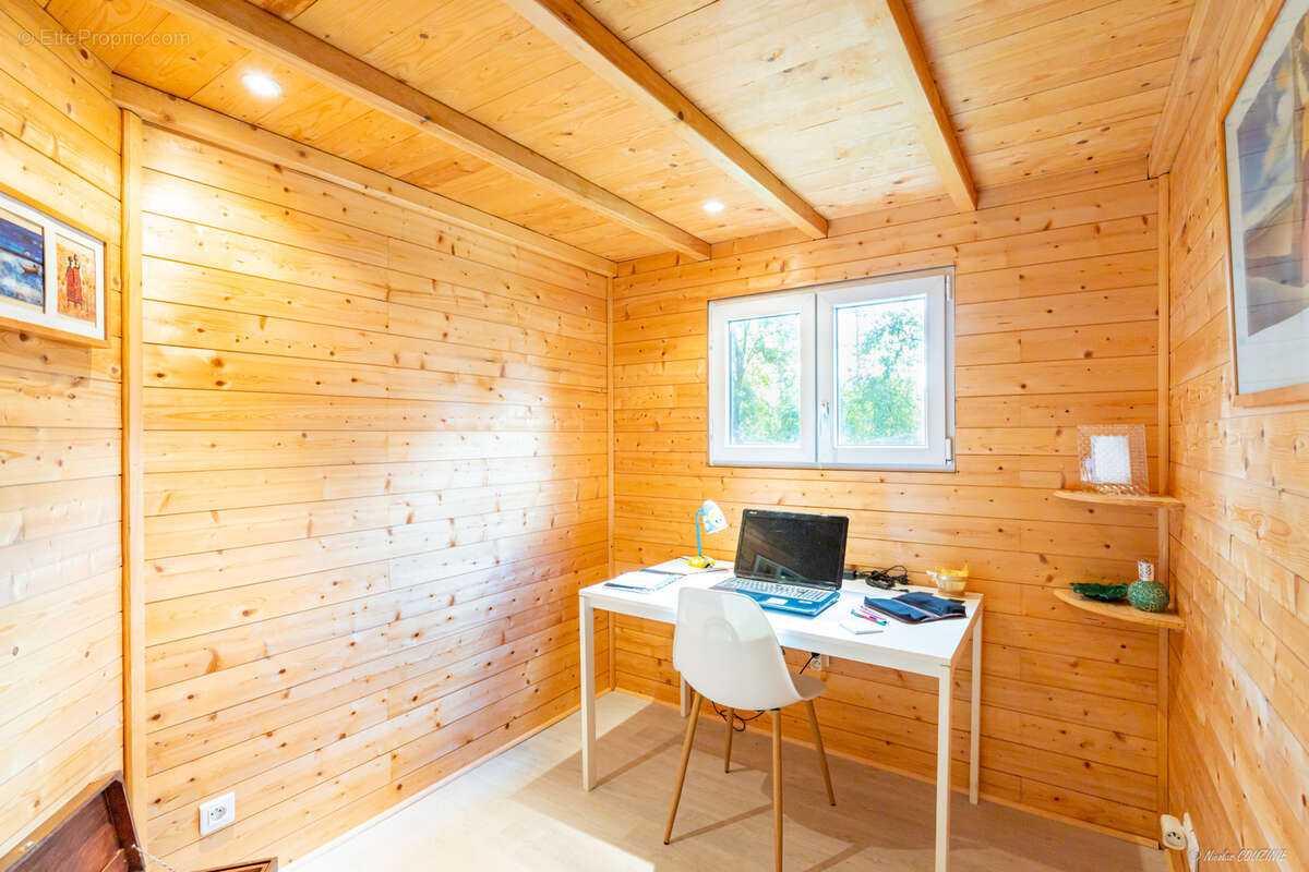 Maison à CASTELNAU-PICAMPEAU