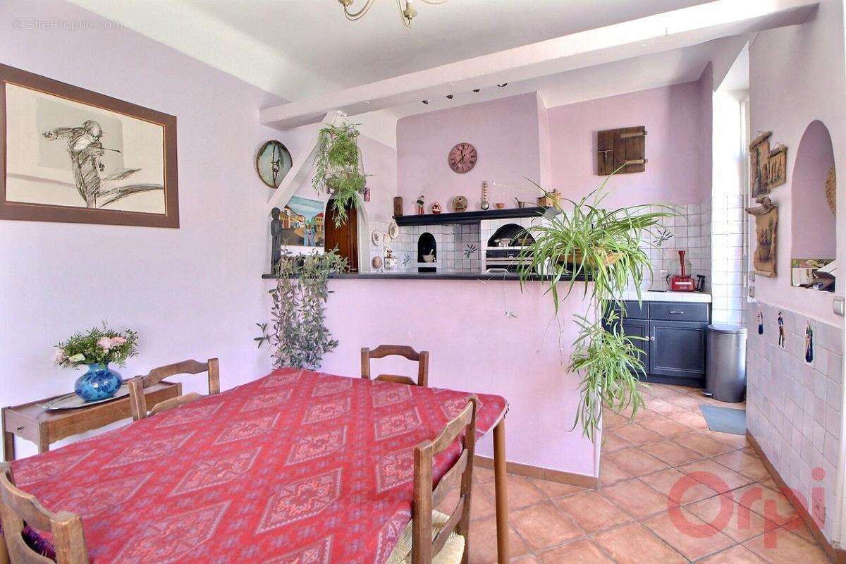 Appartement à MARSEILLE-13E