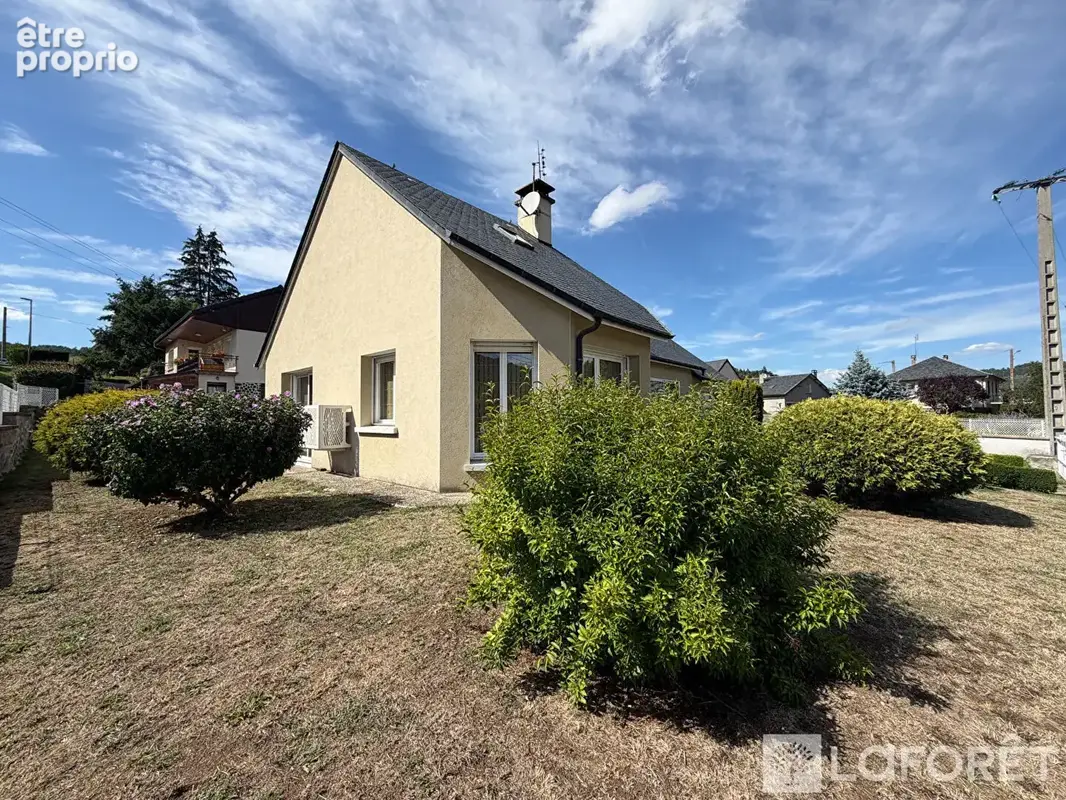 Maison Neussargues Moissac 5 pièce(s) 92m² - photo 11