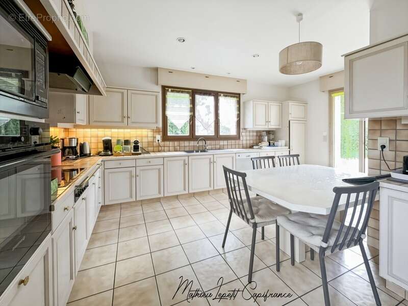 Maison à COULOUNIEIX-CHAMIERS