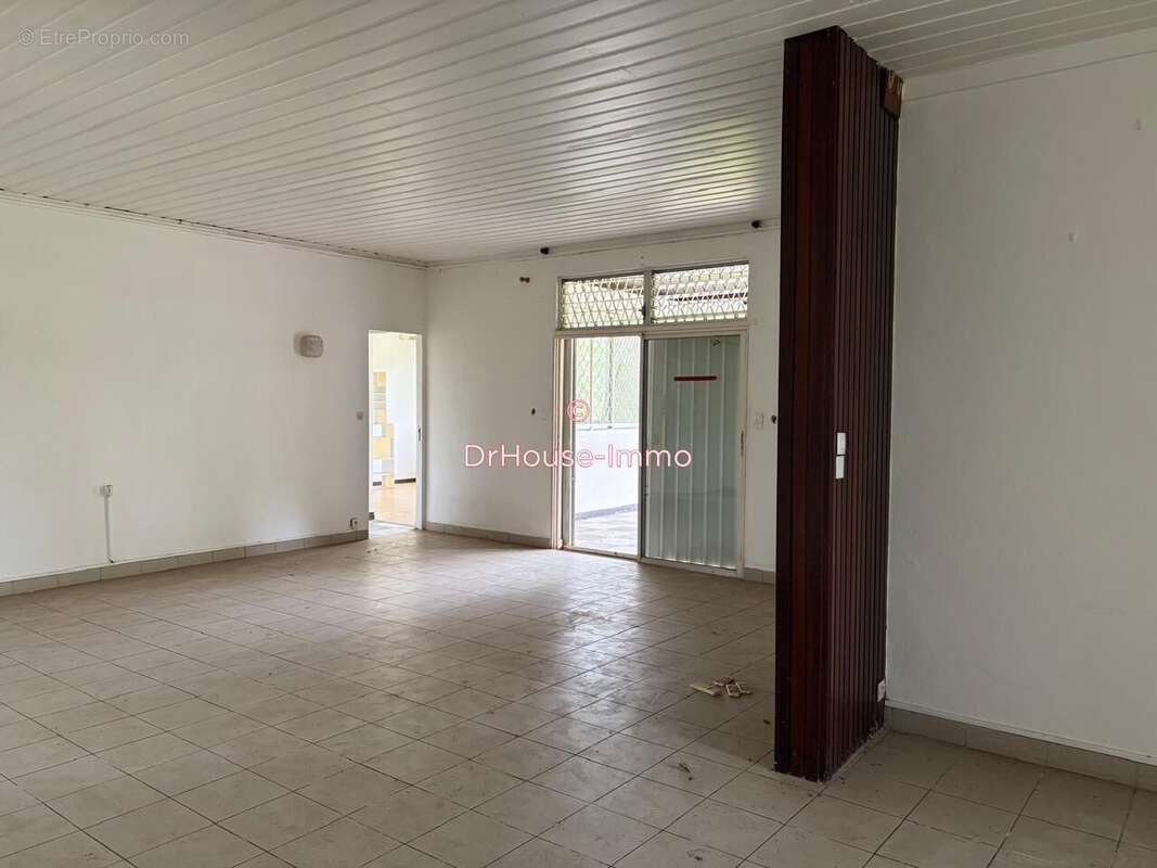 Maison 126 m² à Fort-De-France  - photo 5