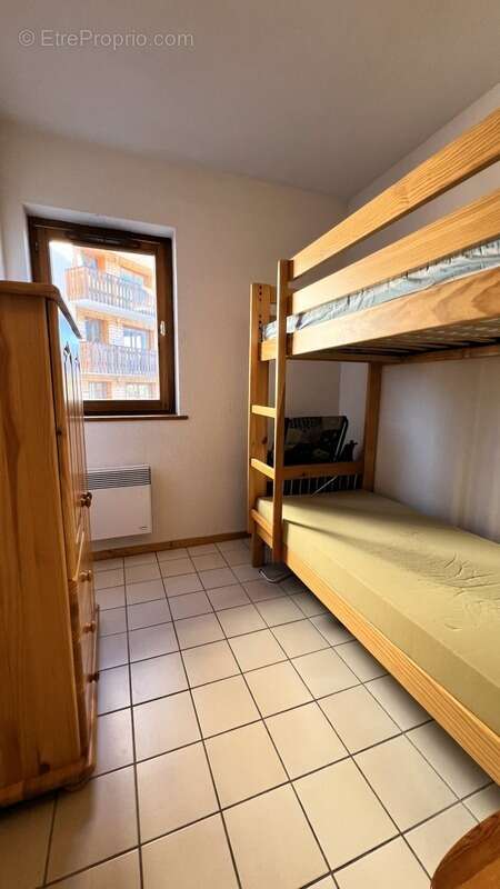 Appartement à MORILLON