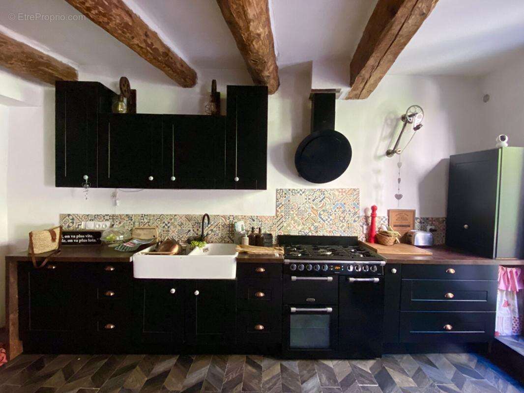 Superbe maison au coeur du village de Siran - photo 3
