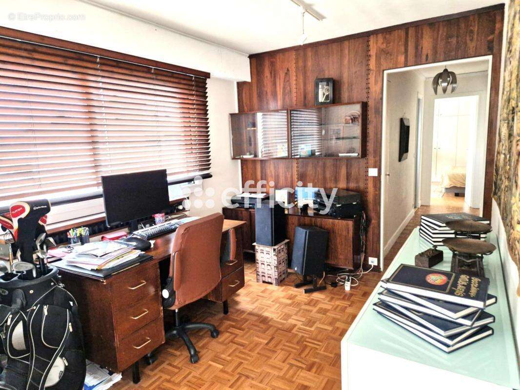 Appartement à LE VESINET