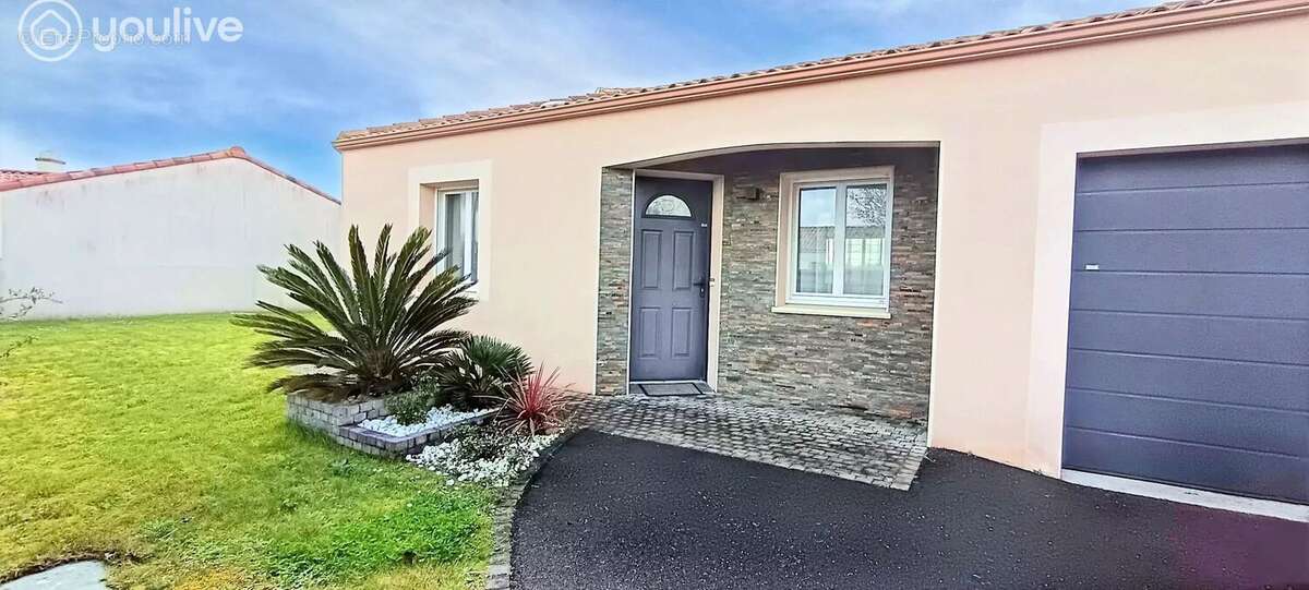 Maison à SAINT-HILAIRE-LA-FORET
