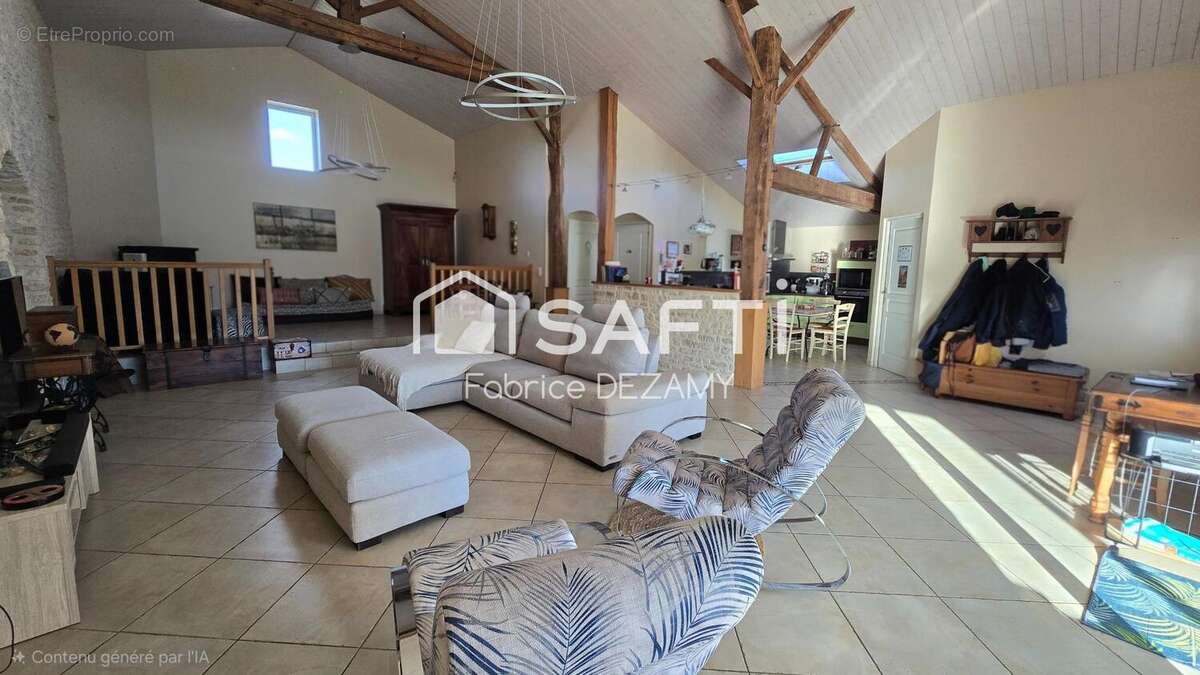 Photo 3 - Maison à SAINTE-GEMME-LA-PLAINE