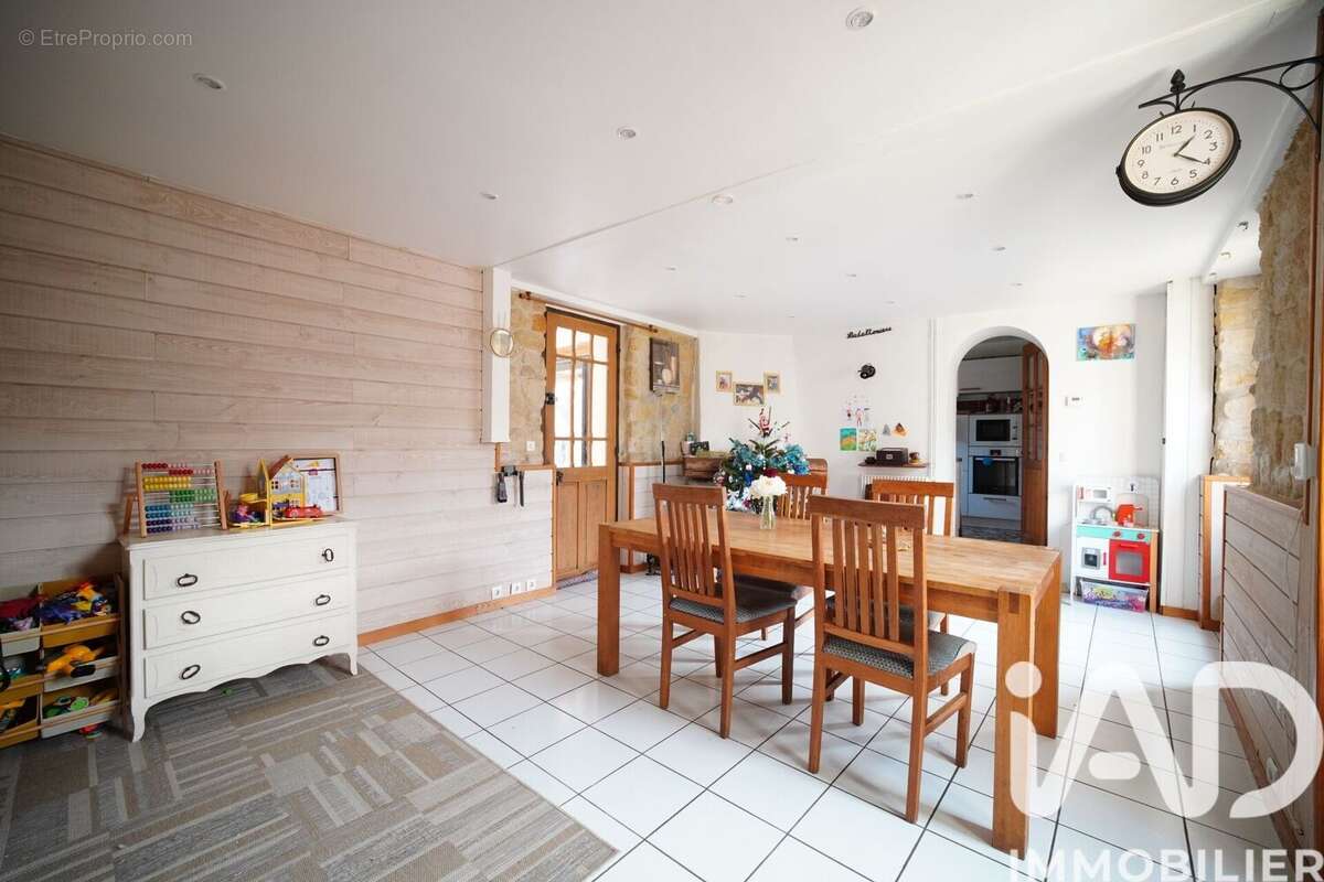 Photo 4 - Maison à AUVERS-SUR-OISE