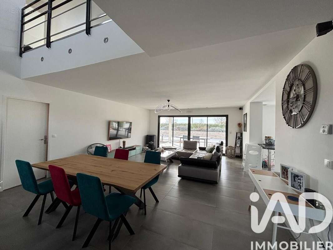 Photo 2 - Maison à LIGUGE