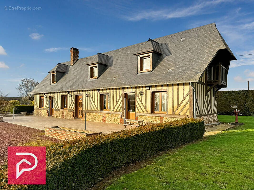 Maison à BERNAY