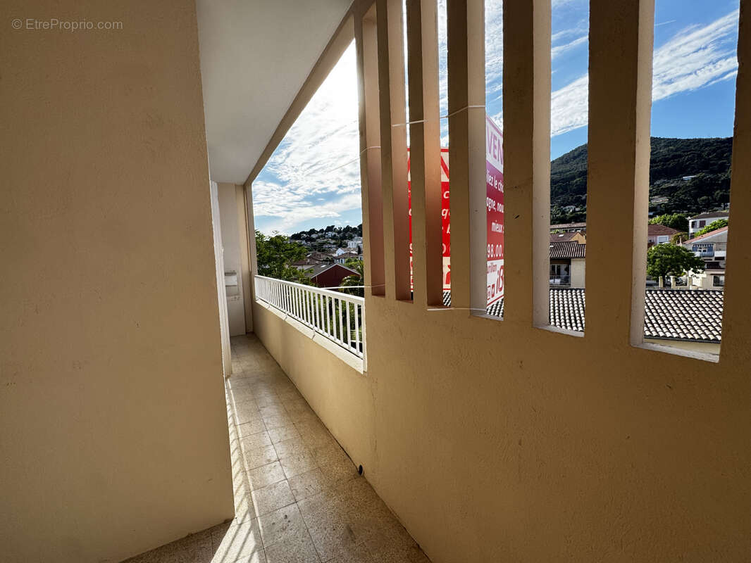 Appartement à LA VALETTE-DU-VAR
