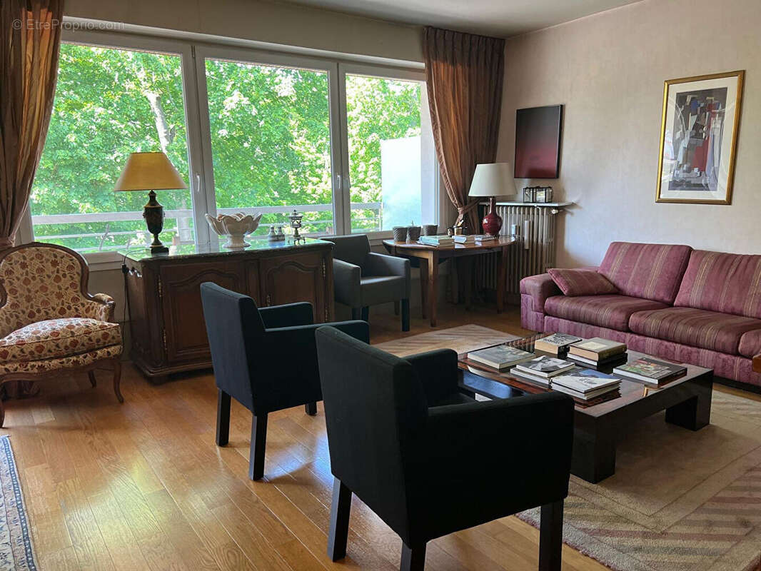 Appartement à SAINT-GRATIEN