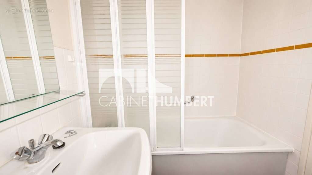 Appartement 31 m² à Saint-Etienne  - photo 5