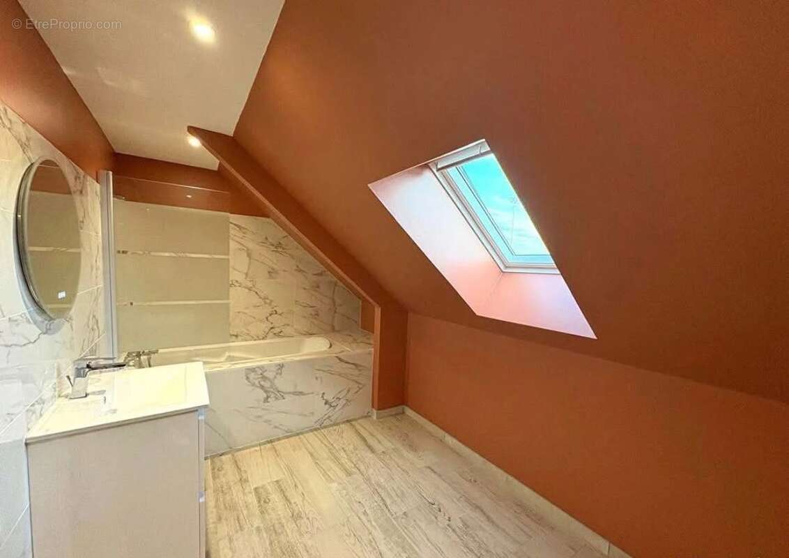 Maison à PACY-SUR-EURE