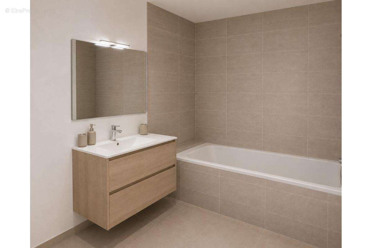 Appartement à CASTELNAU-LE-LEZ