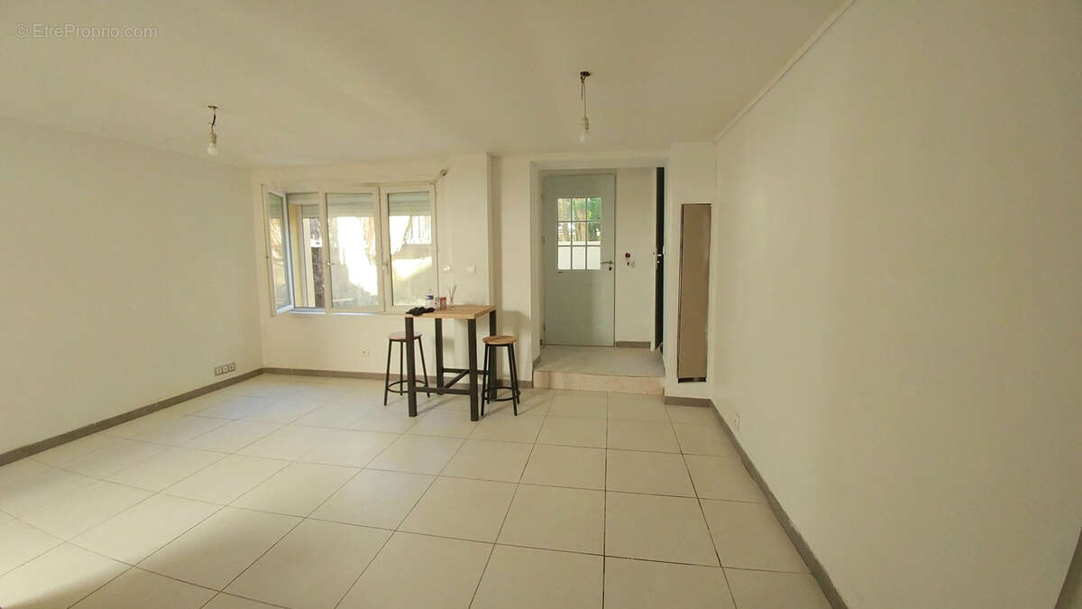 Maison avec studio indépendant   Quartier recherché - photo 5