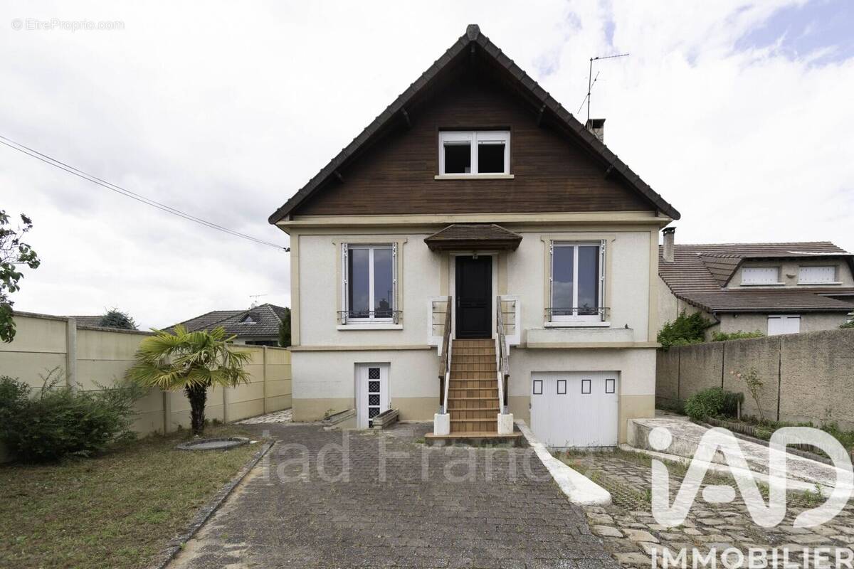 Photo 1 - Maison à FRENEUSE