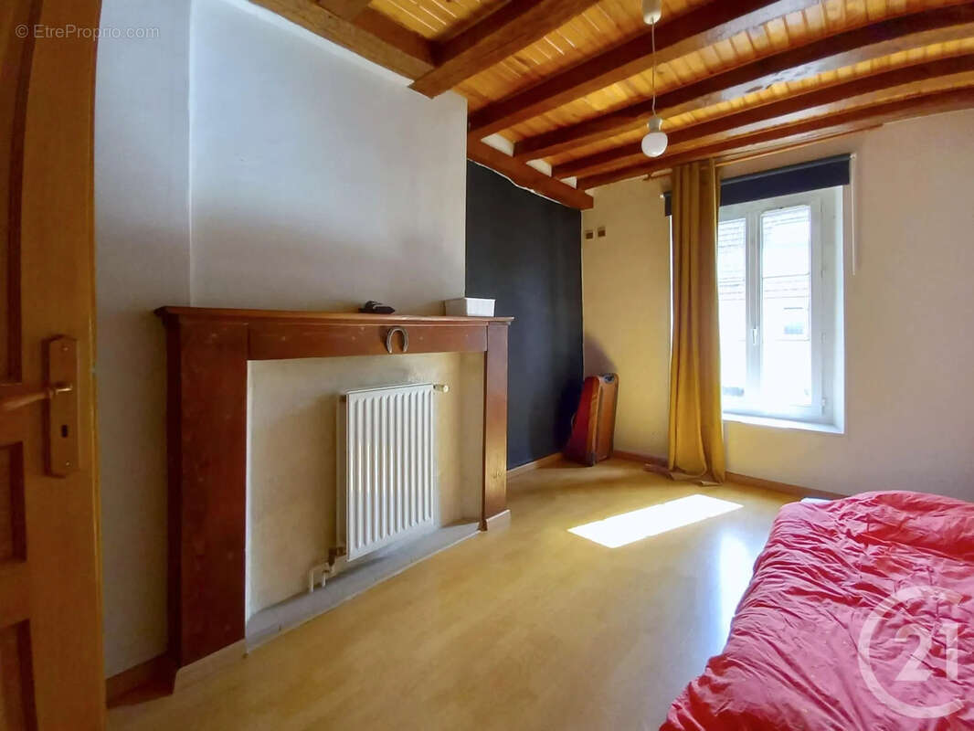 Maison à MAINCY
