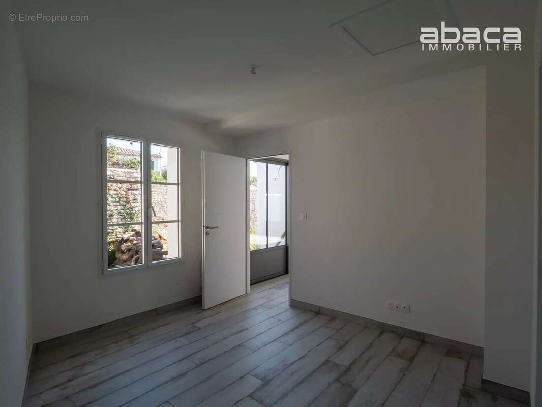 Maison à LE BOIS-PLAGE-EN-RE