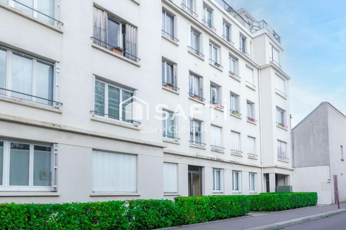 Photo 9 - Appartement à VERSAILLES