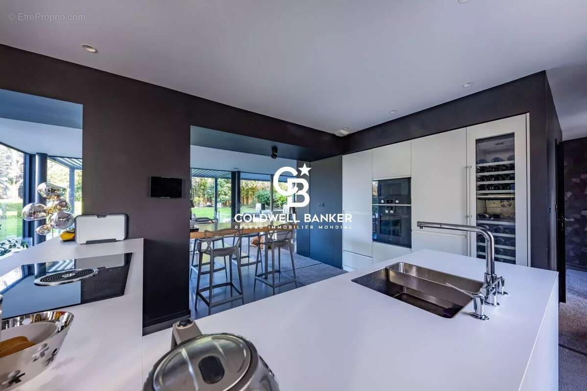Nantes centre - maison contemporaine 283 m² - photo 12