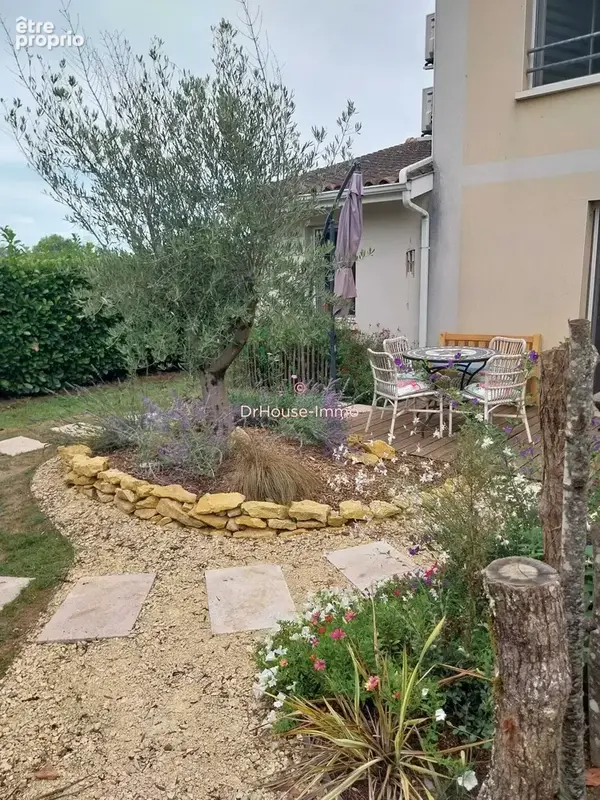 Maison 87 m² à Bergerac  - photo 2