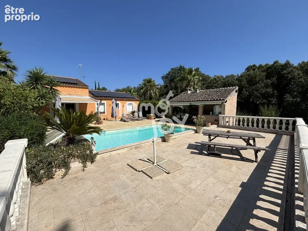 Maison à FREJUS