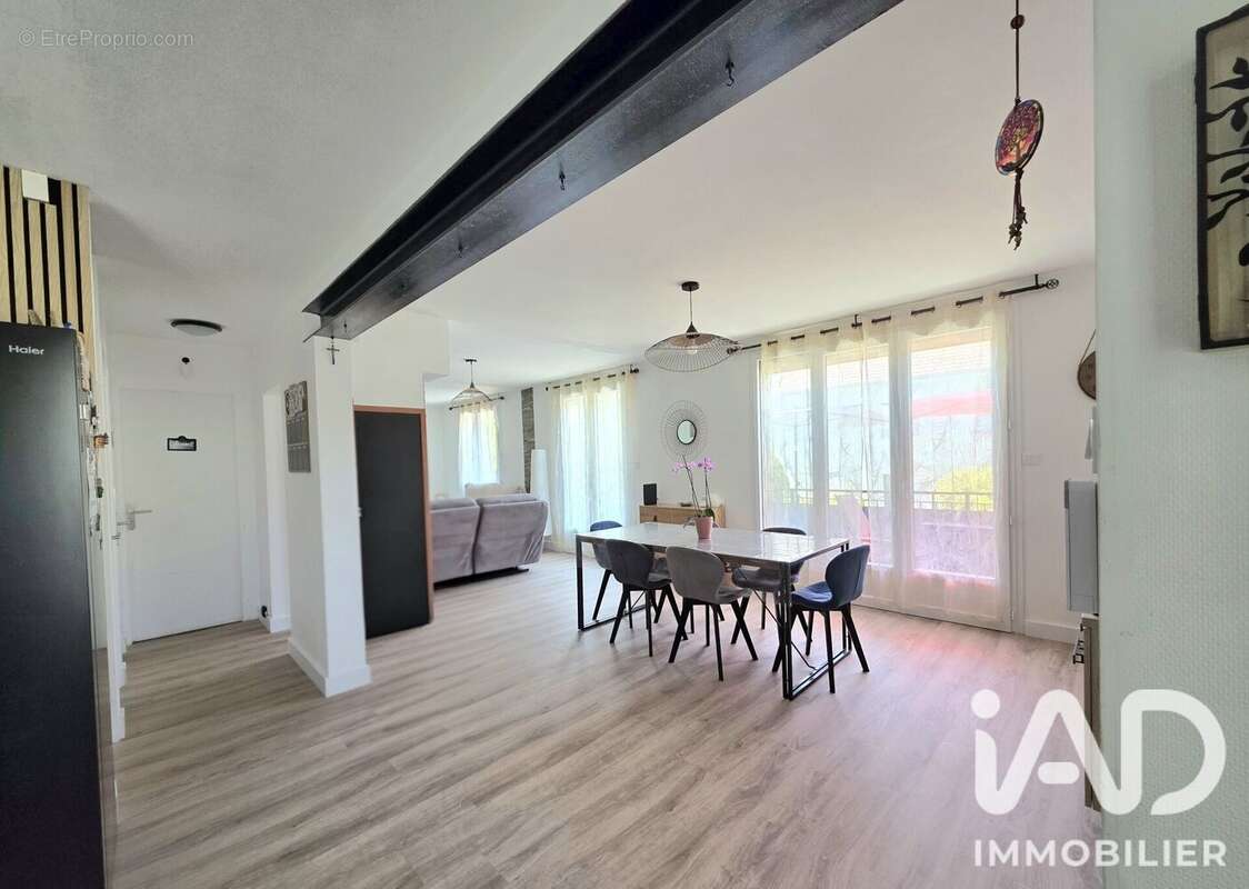 Maison 120 m² à Villechetif  - photo 6