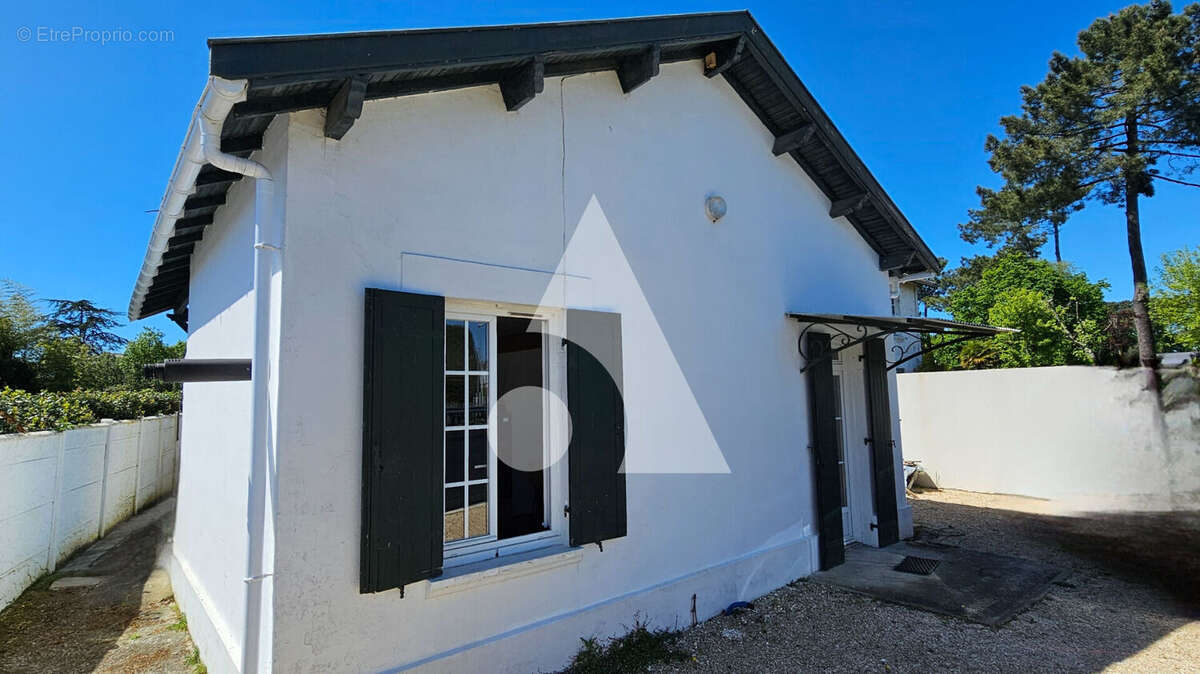 Maison à LA TREMBLADE