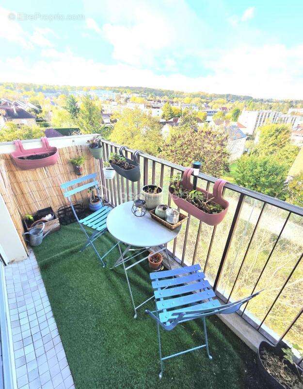 Appartement à RUEIL-MALMAISON